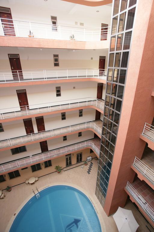 Hotel Triangle Kampala Extérieur photo